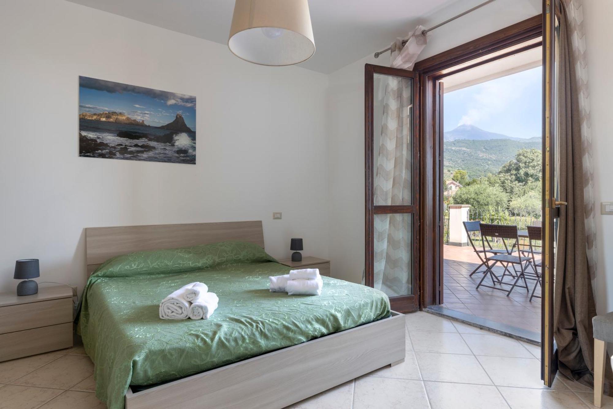 Villa Vulcano, Tra L'Etna E Il Mare Zafferana Etnea Exterior photo